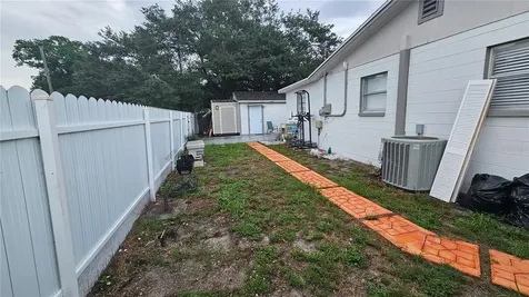 3502 Libby Loop Tampa FL 33619