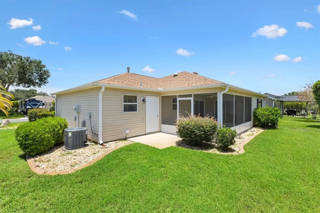 1630 Abercrombie Way The Villages FL 32162