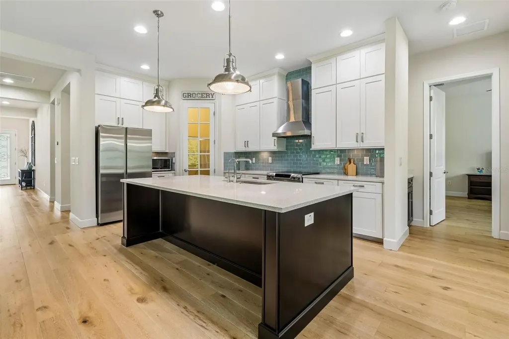 7872 Marsh Pointe Drive Tampa FL 33635