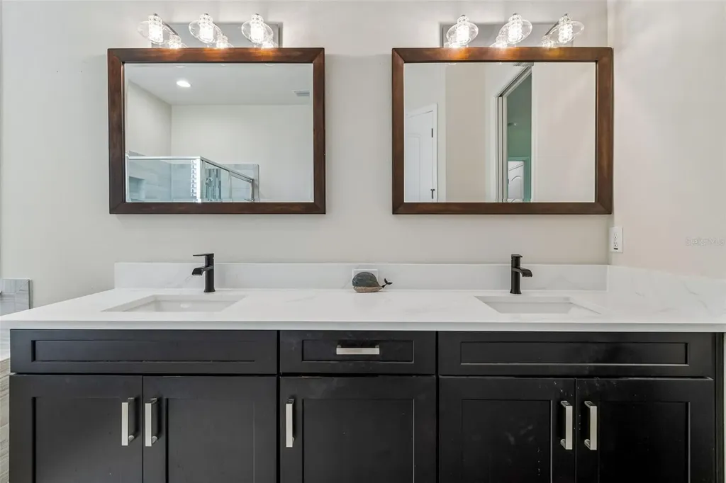 7872 Marsh Pointe Drive Tampa FL 33635