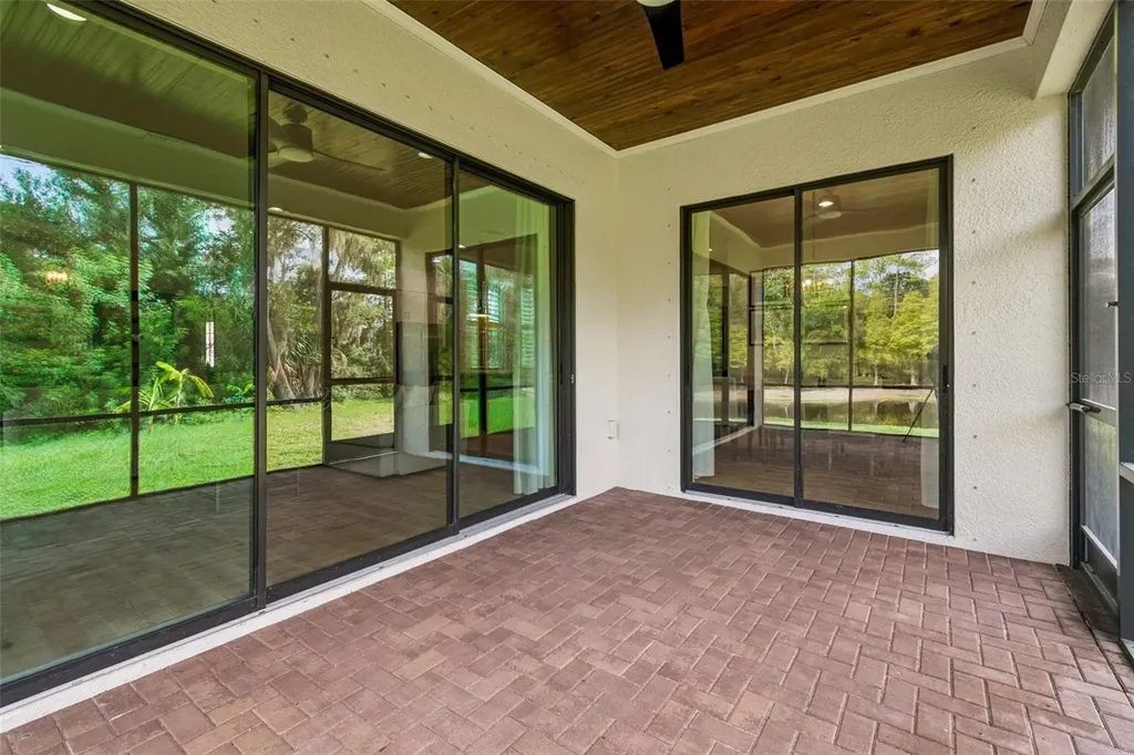 7872 Marsh Pointe Drive Tampa FL 33635
