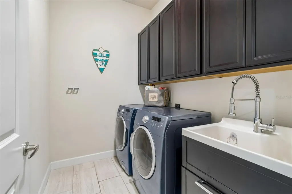 7872 Marsh Pointe Drive Tampa FL 33635
