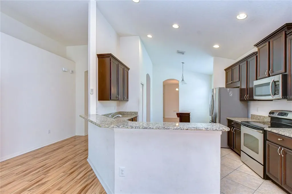 8443 White Poplar Drive Riverview FL 33578