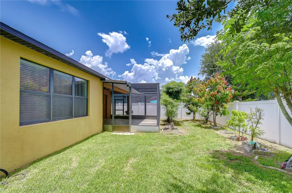 8443 White Poplar Drive Riverview FL 33578