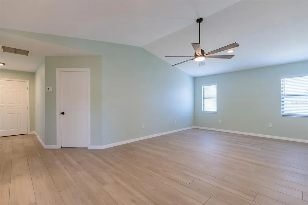 4005 17th Avenue W Bradenton FL 34205