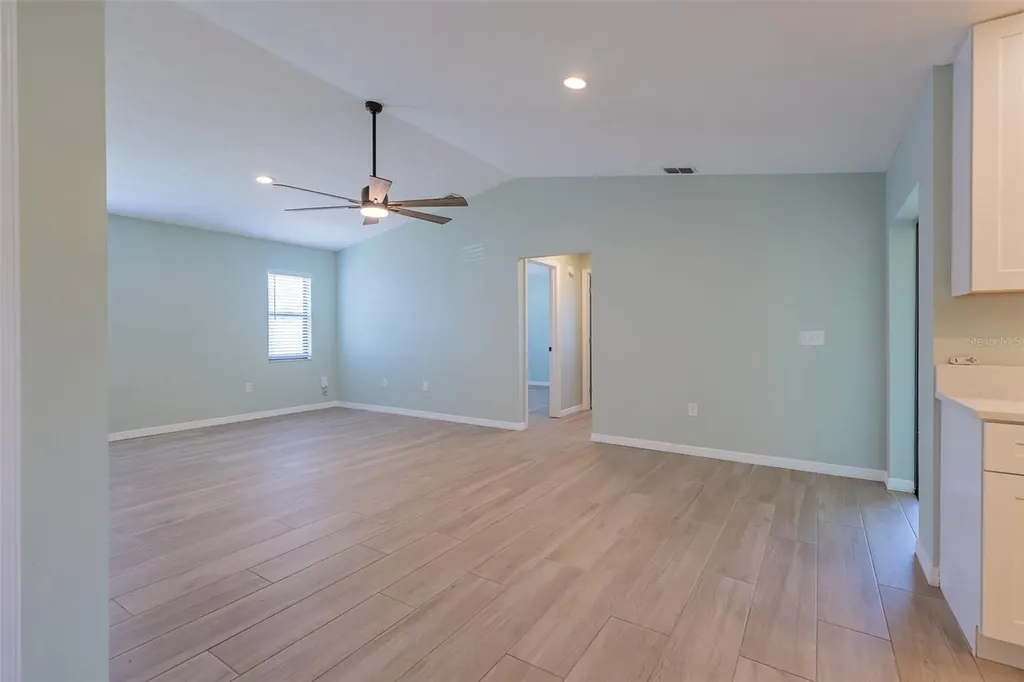 4005 17th Avenue W Bradenton FL 34205