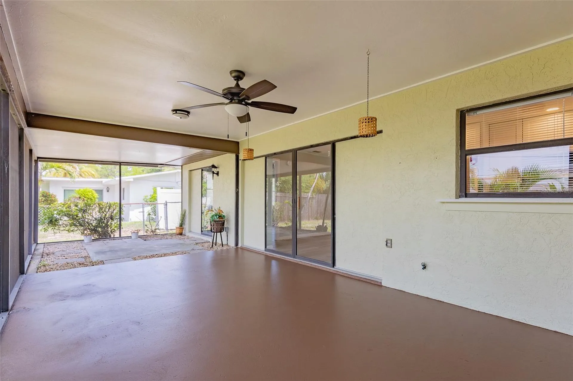 4005 17th Avenue W Bradenton FL 34205