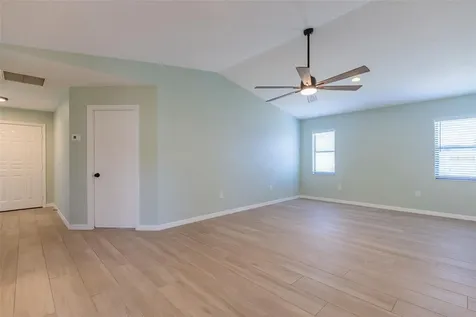 4005 17th Avenue W Bradenton FL 34205