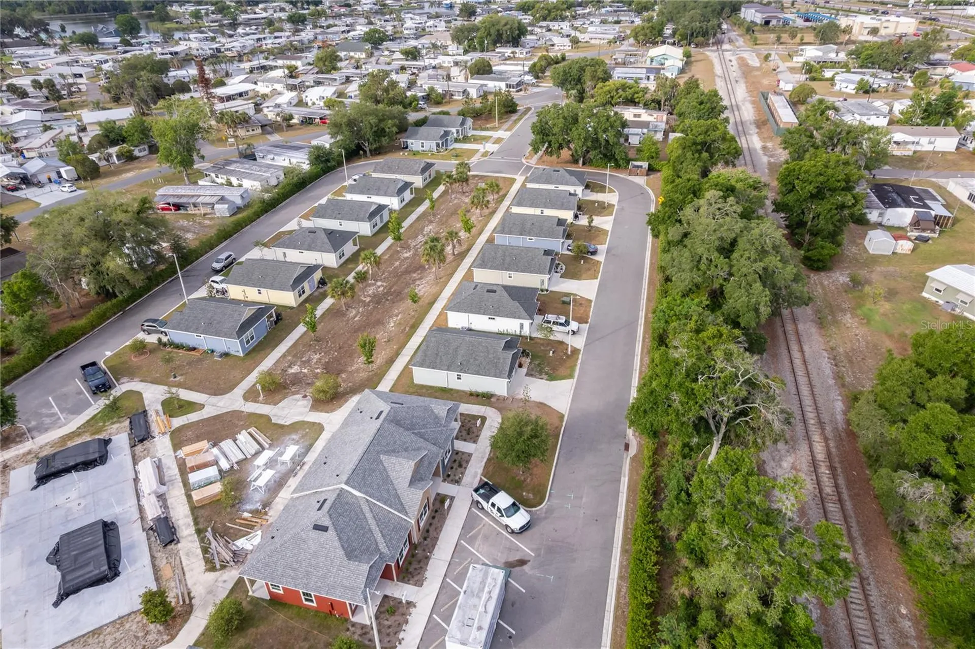 1360 Cottage Circle Tavares FL 32778