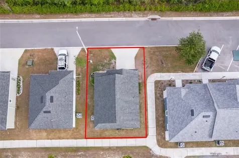 1360 Cottage Circle Tavares FL 32778