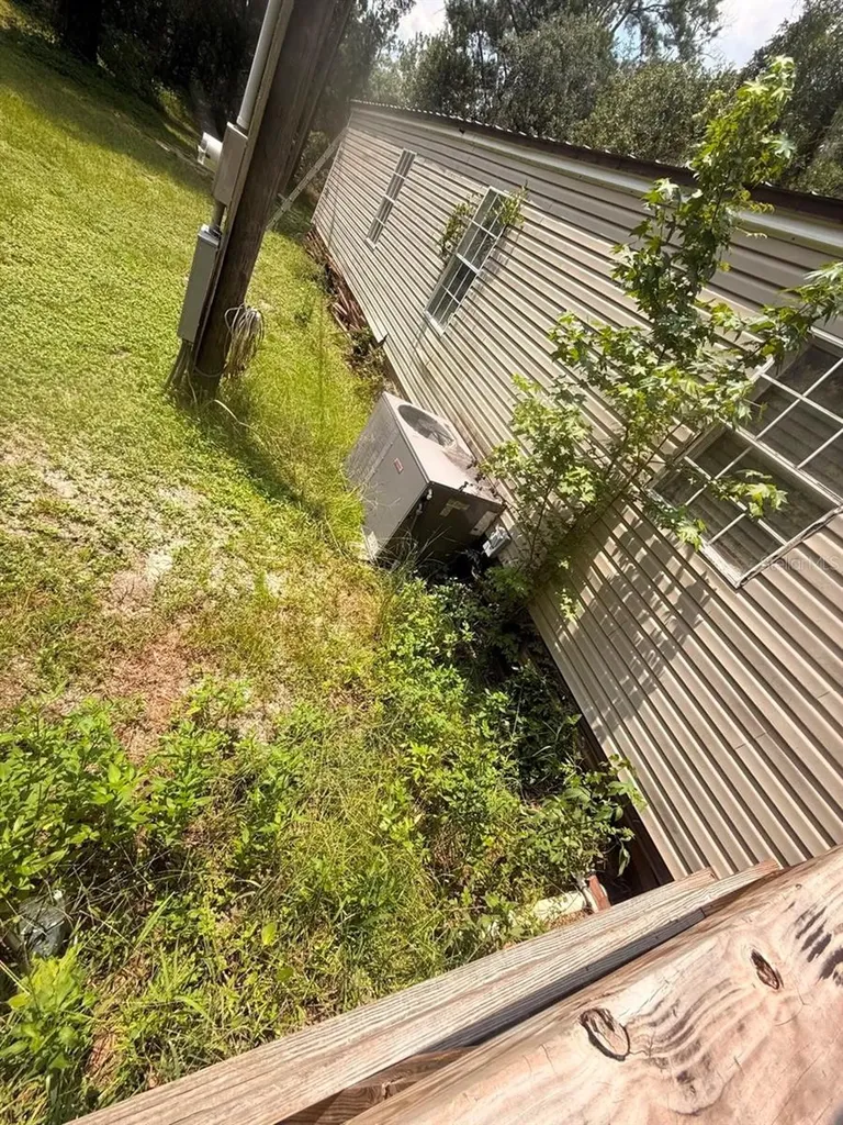 10105 Mcmahon Avenue Hastings FL 32145