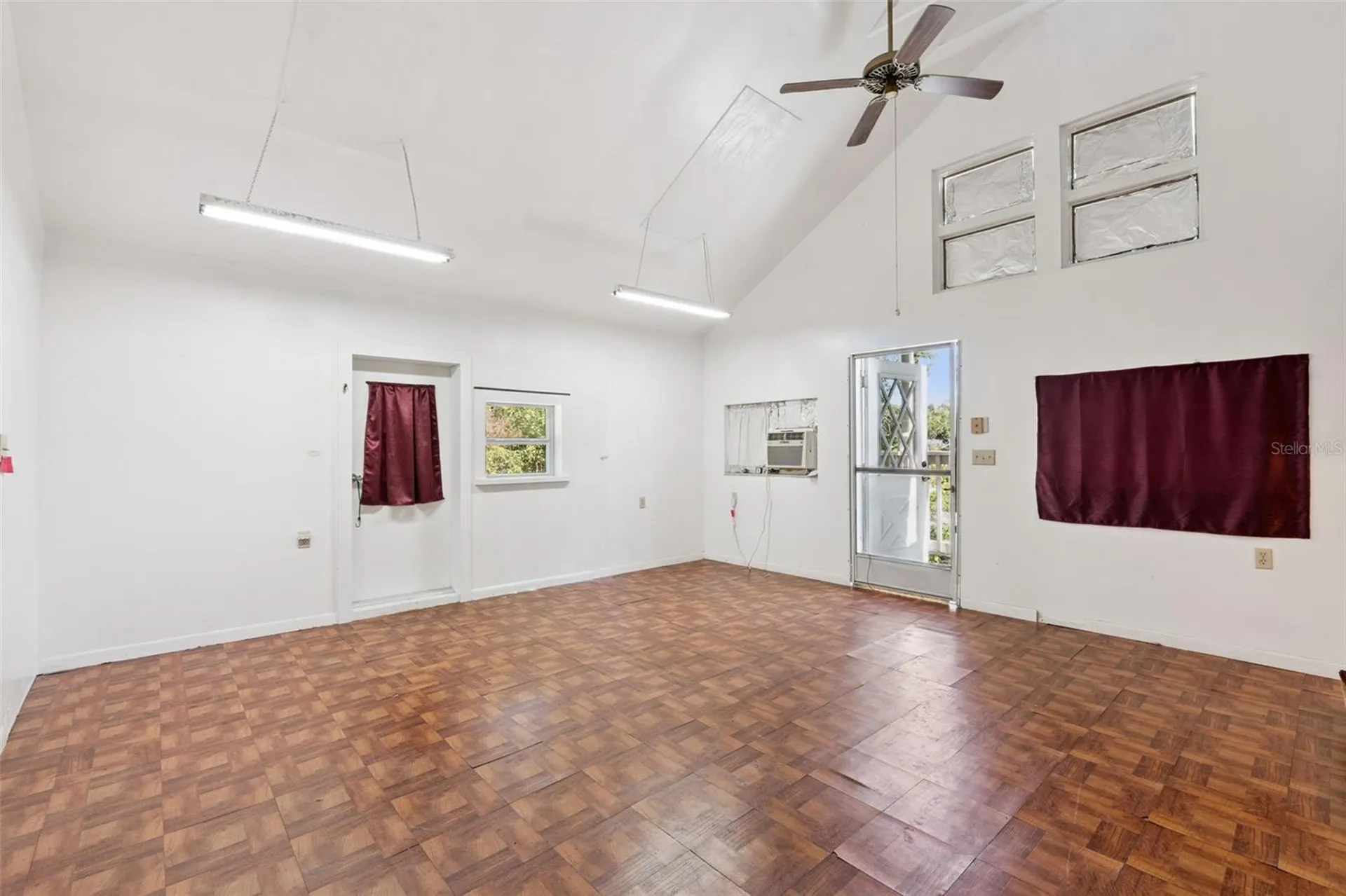 1730 Neptune Road Kissimmee FL 34744