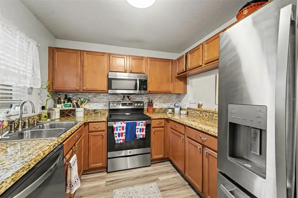 6255 Timberly Lane Zephyrhills FL 33542