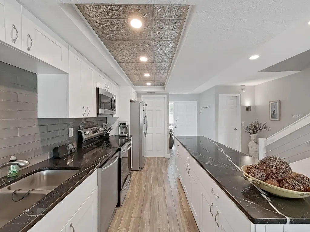 433 S Paula Drive Dunedin FL 34698