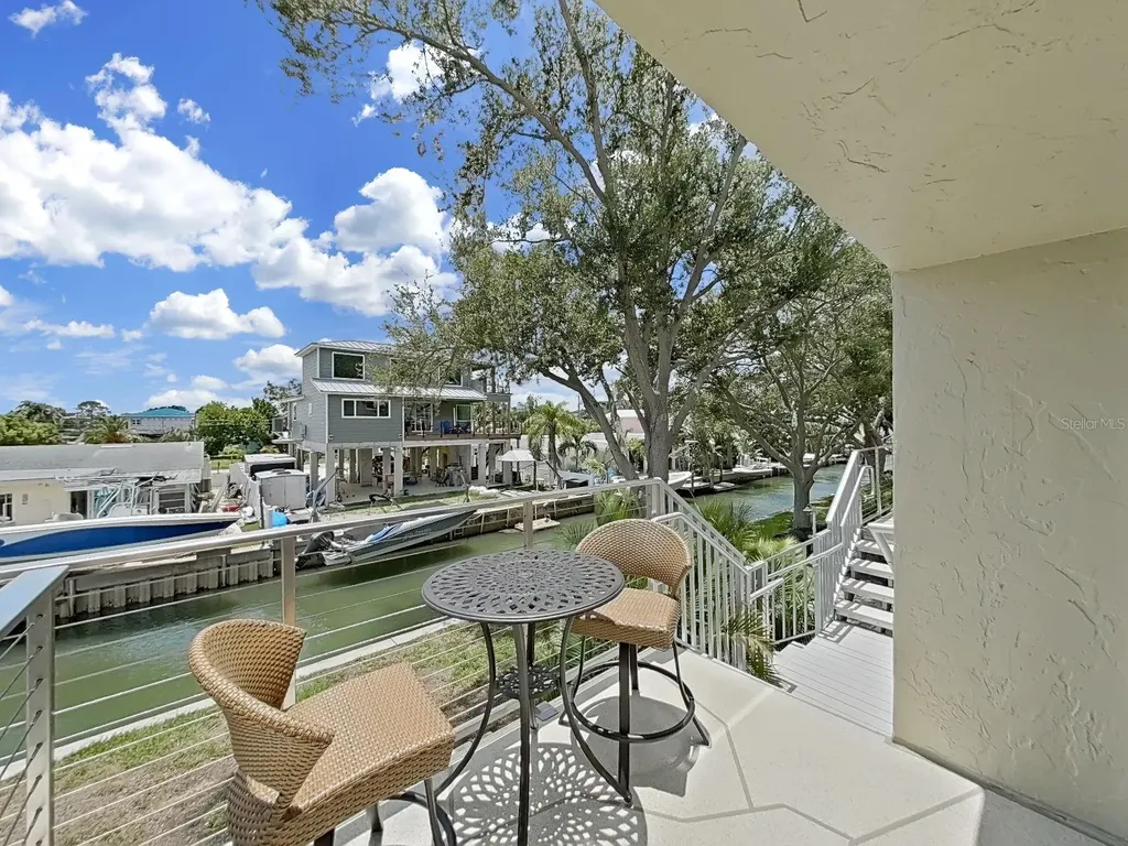 433 S Paula Drive Dunedin FL 34698