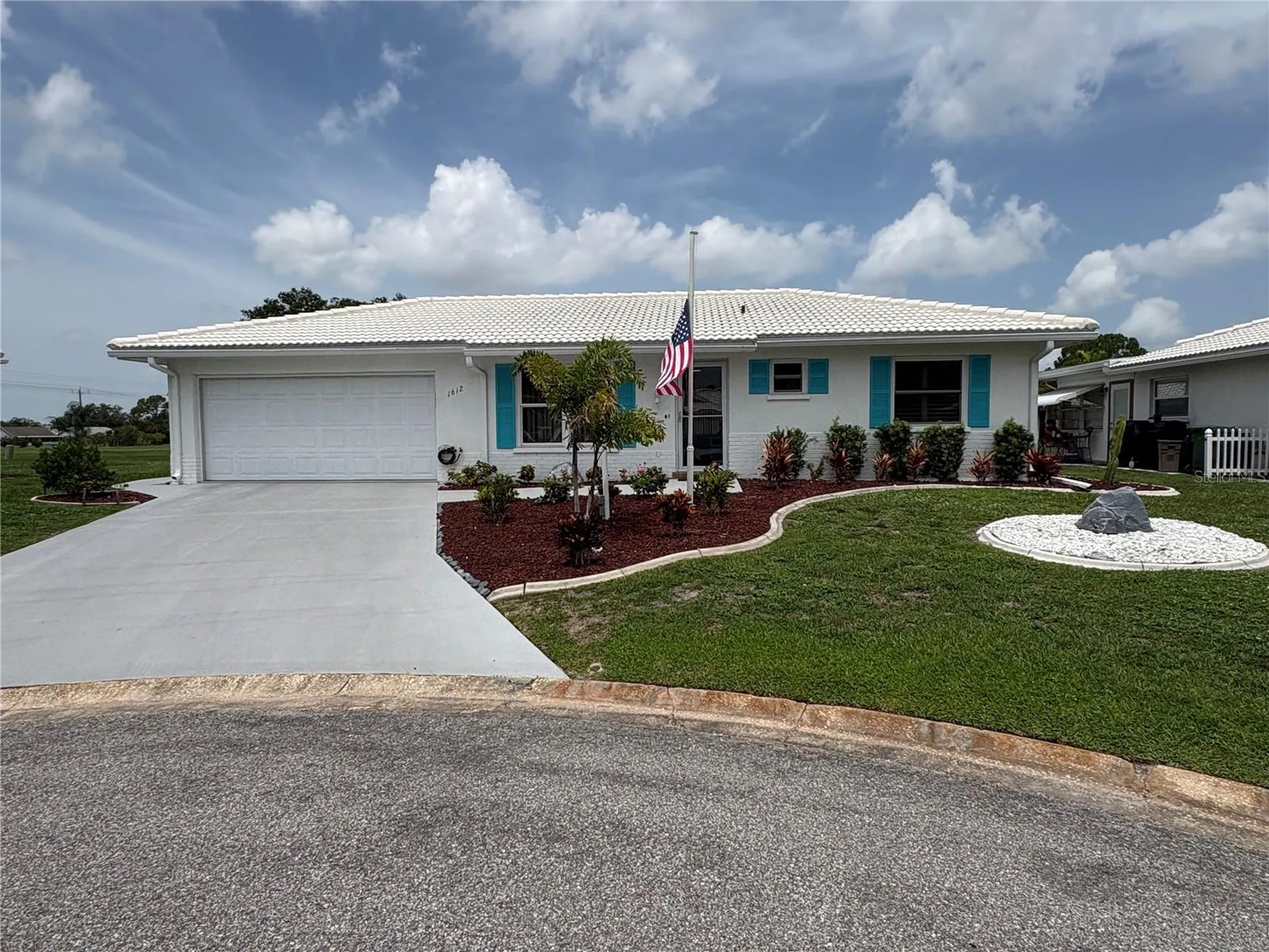 1612 S Elmwood Drive Bradenton FL 34208