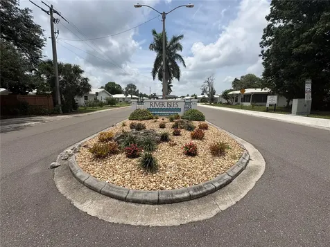 1612 S Elmwood Drive Bradenton FL 34208