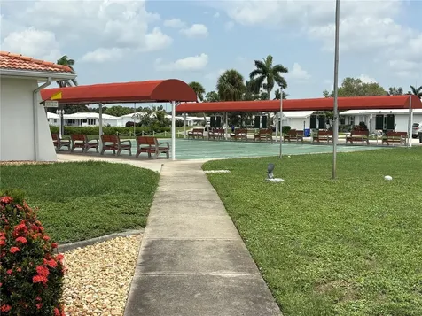 1612 S Elmwood Drive Bradenton FL 34208