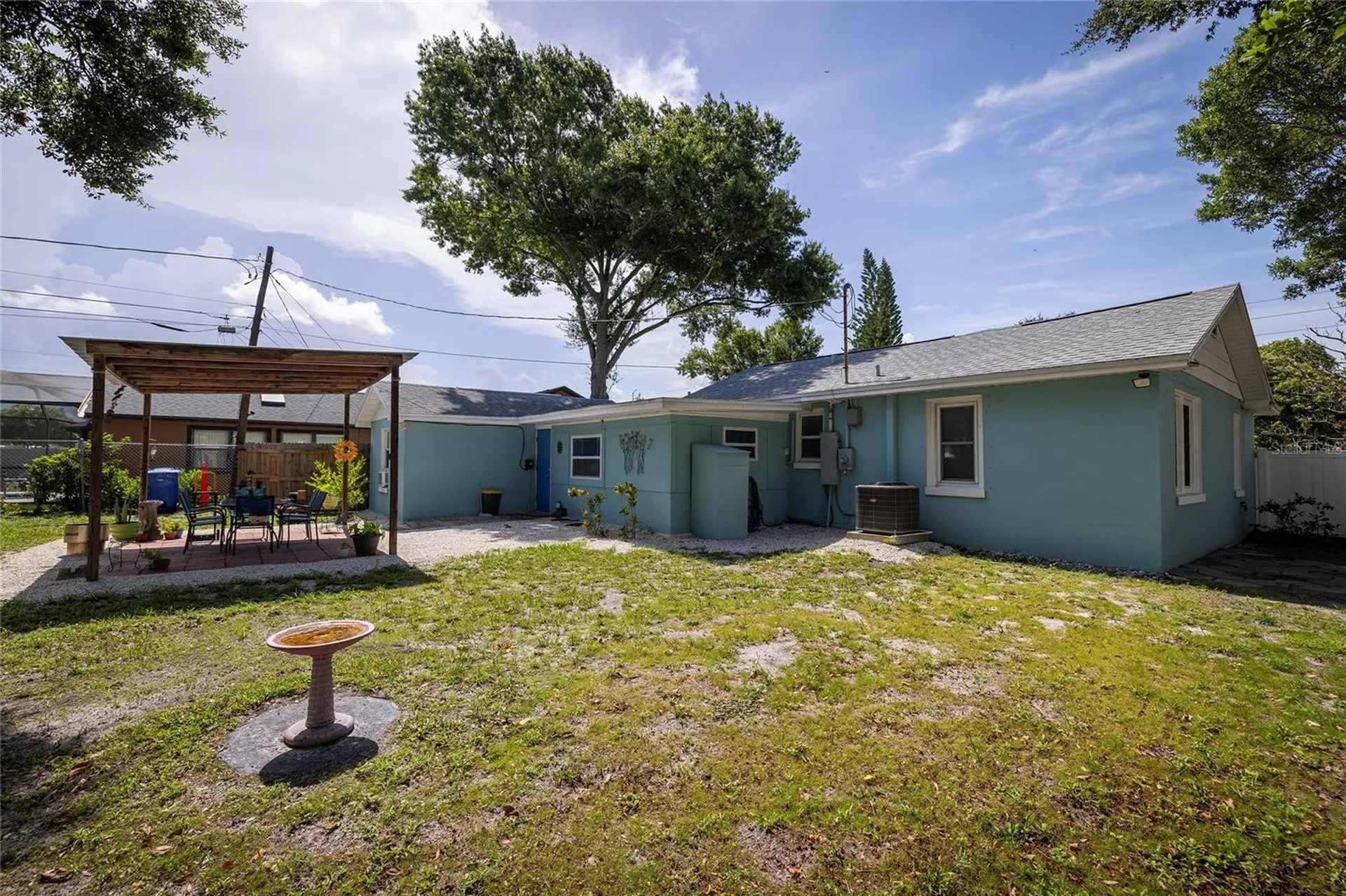2869 30th Avenue N St Petersburg FL 33713