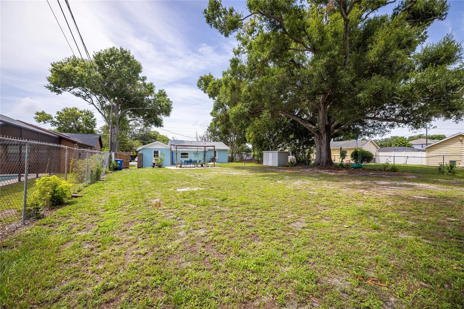2869 30th Avenue N St Petersburg FL 33713