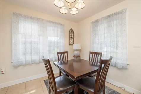2869 30th Avenue N St Petersburg FL 33713