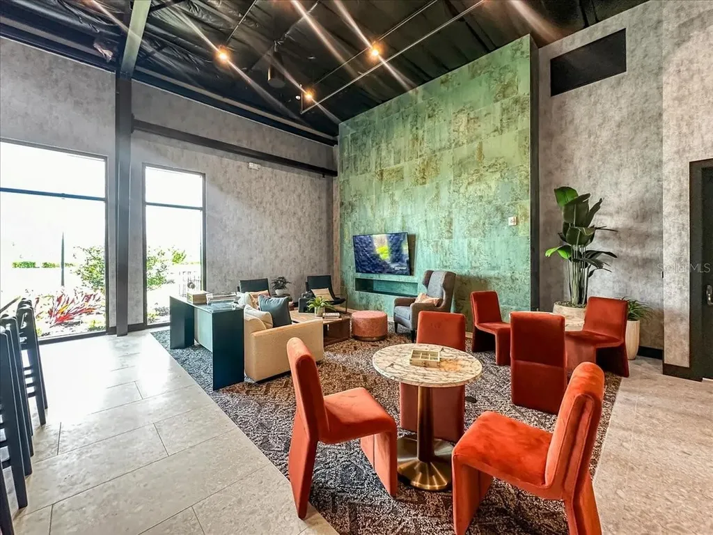 9016 Tequila Sunrise Drive Sarasota FL 34241