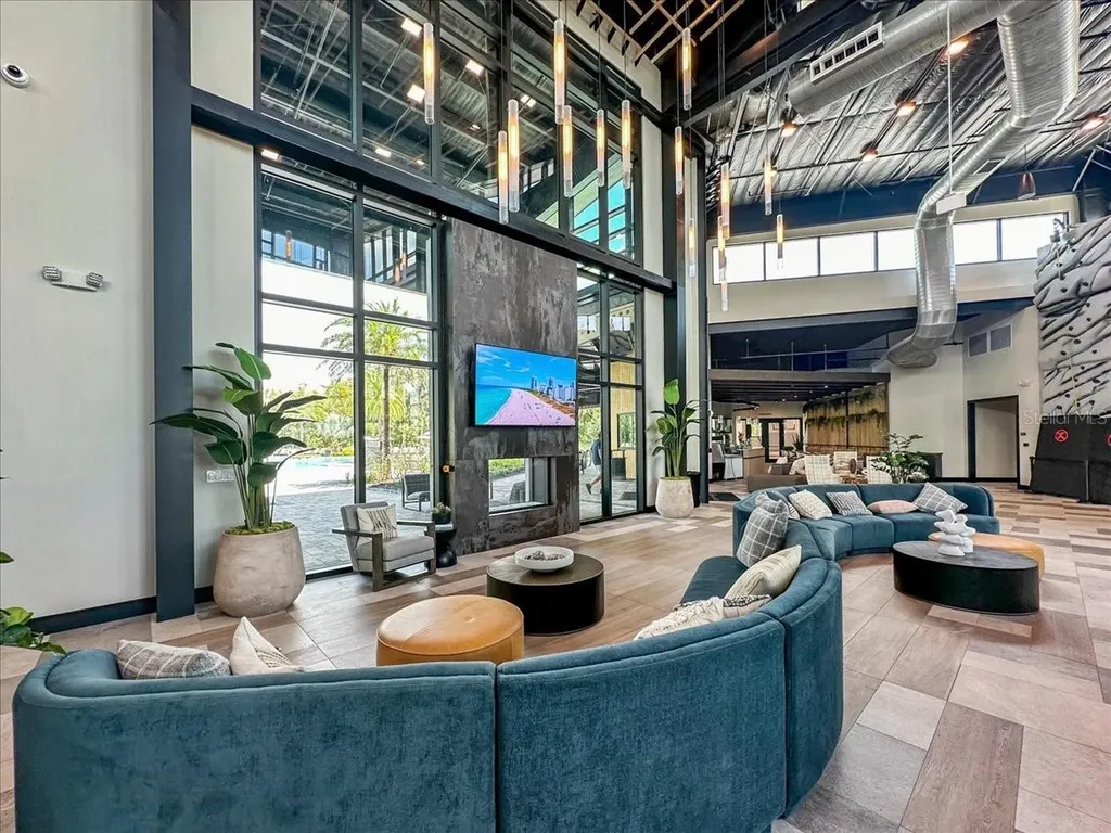 9016 Tequila Sunrise Drive Sarasota FL 34241