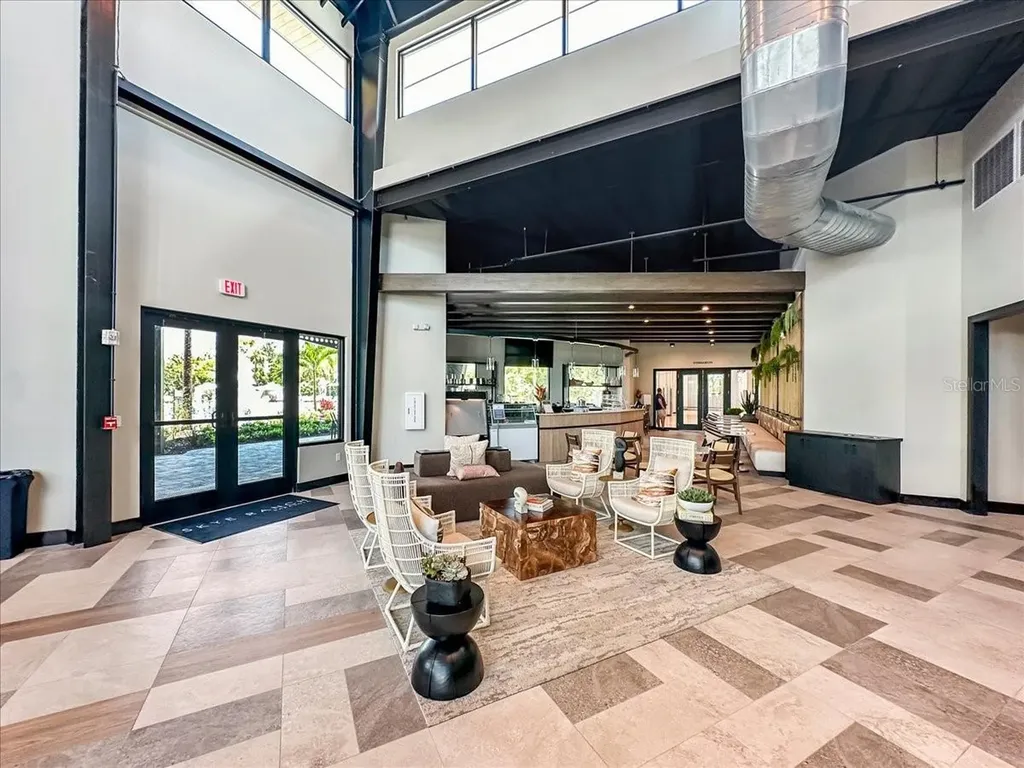 9016 Tequila Sunrise Drive Sarasota FL 34241