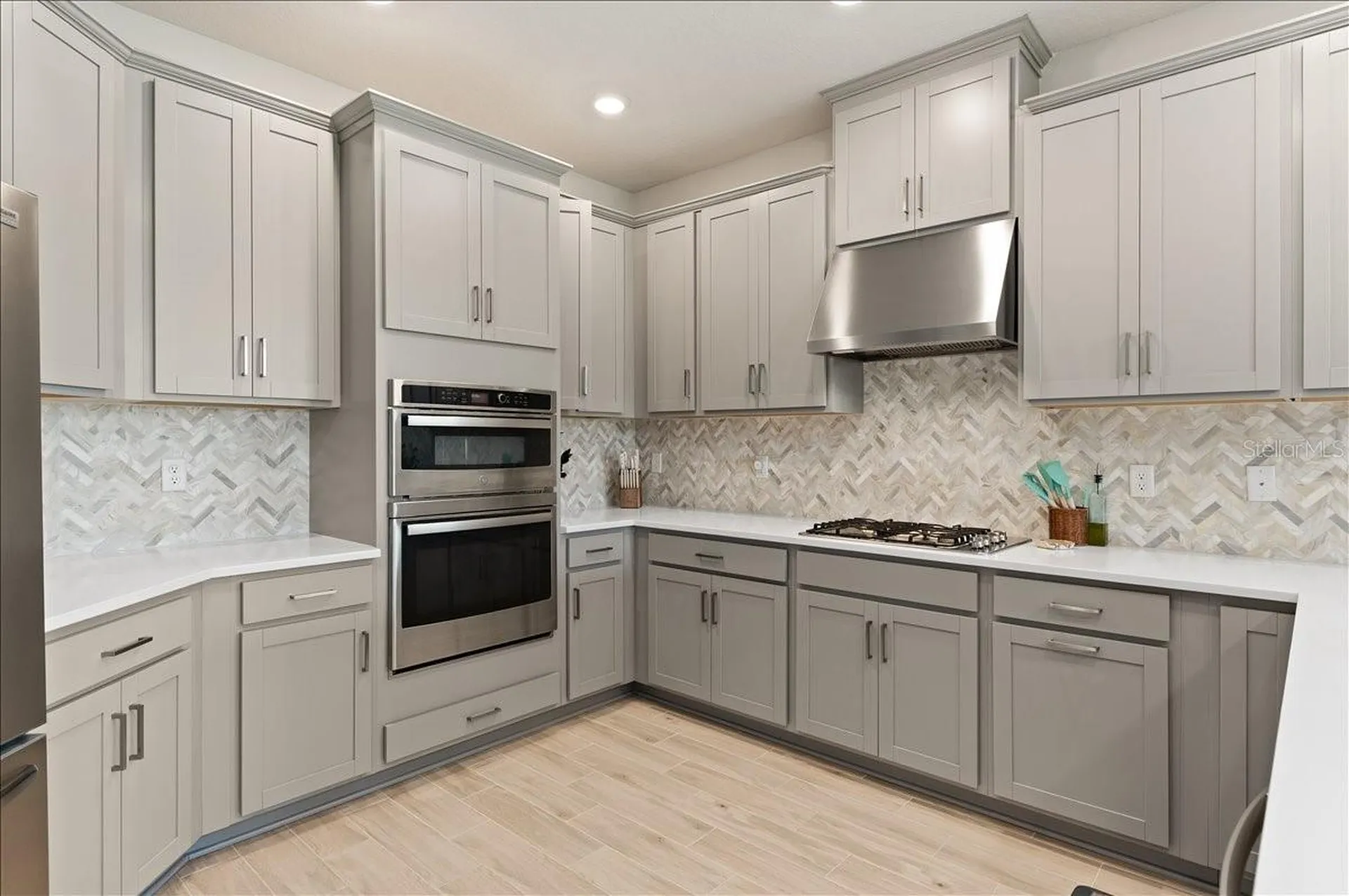 9016 Tequila Sunrise Drive Sarasota FL 34241
