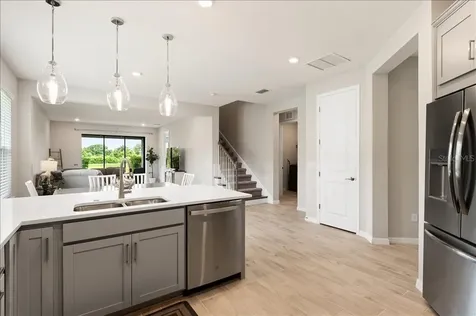9016 Tequila Sunrise Drive Sarasota FL 34241
