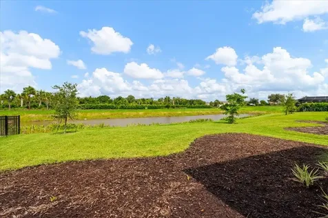 9016 Tequila Sunrise Drive Sarasota FL 34241
