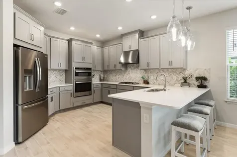 9016 Tequila Sunrise Drive Sarasota FL 34241