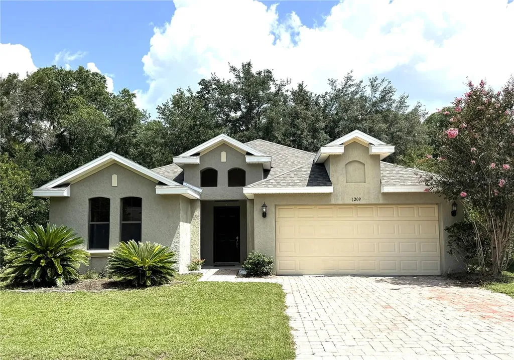 1209 Bramley Lane Deland FL 32720