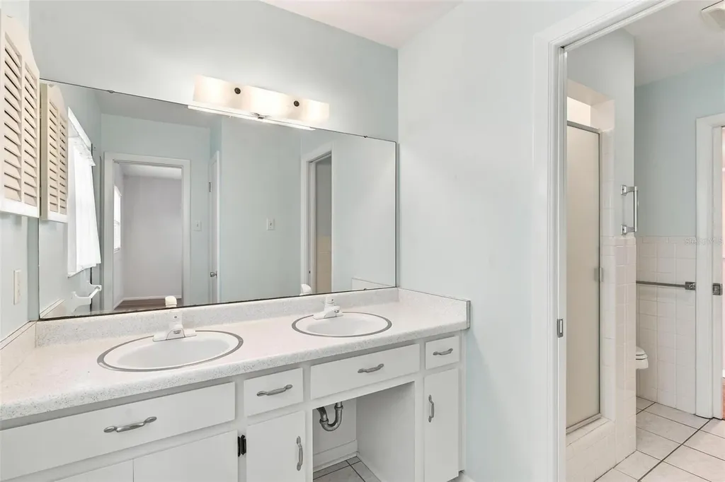 1631 Canal Court Tavares FL 32778