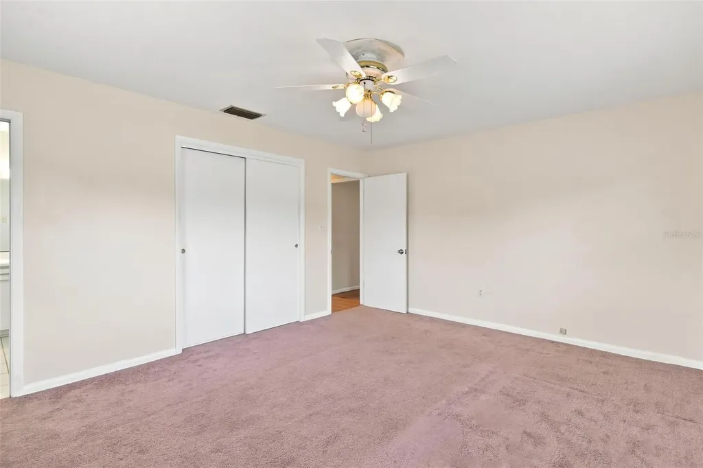 1631 Canal Court Tavares FL 32778