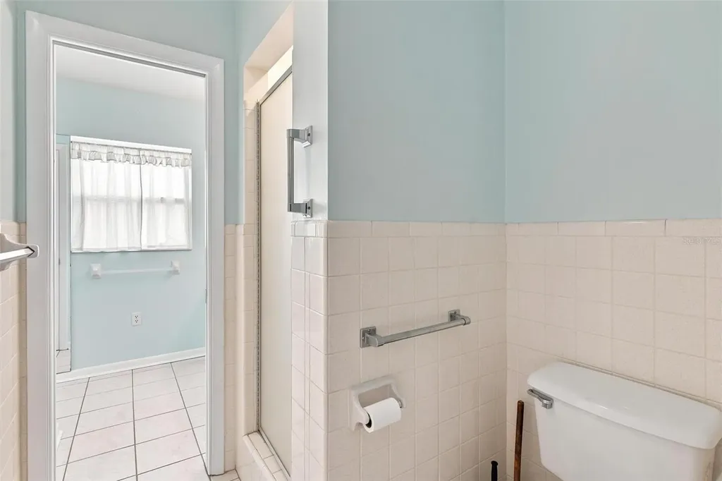 1631 Canal Court Tavares FL 32778