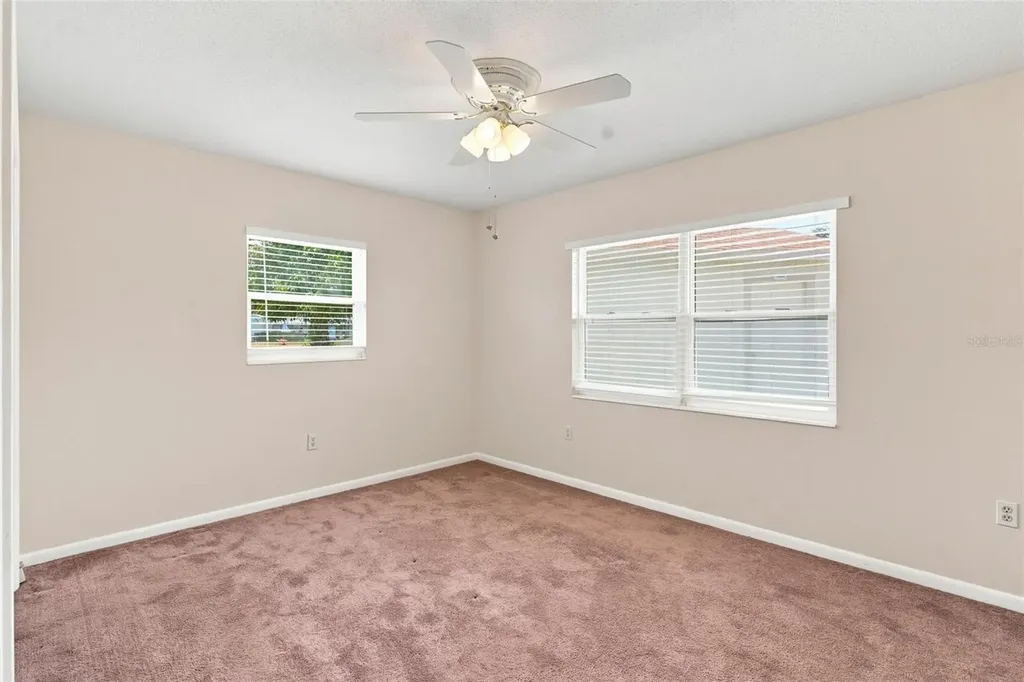 1631 Canal Court Tavares FL 32778