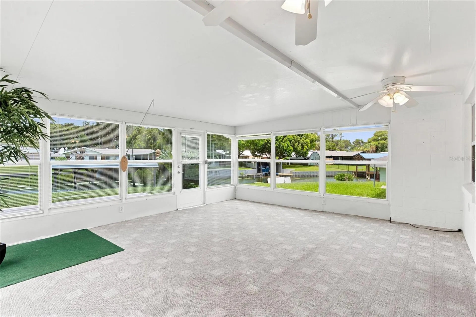 1631 Canal Court Tavares FL 32778