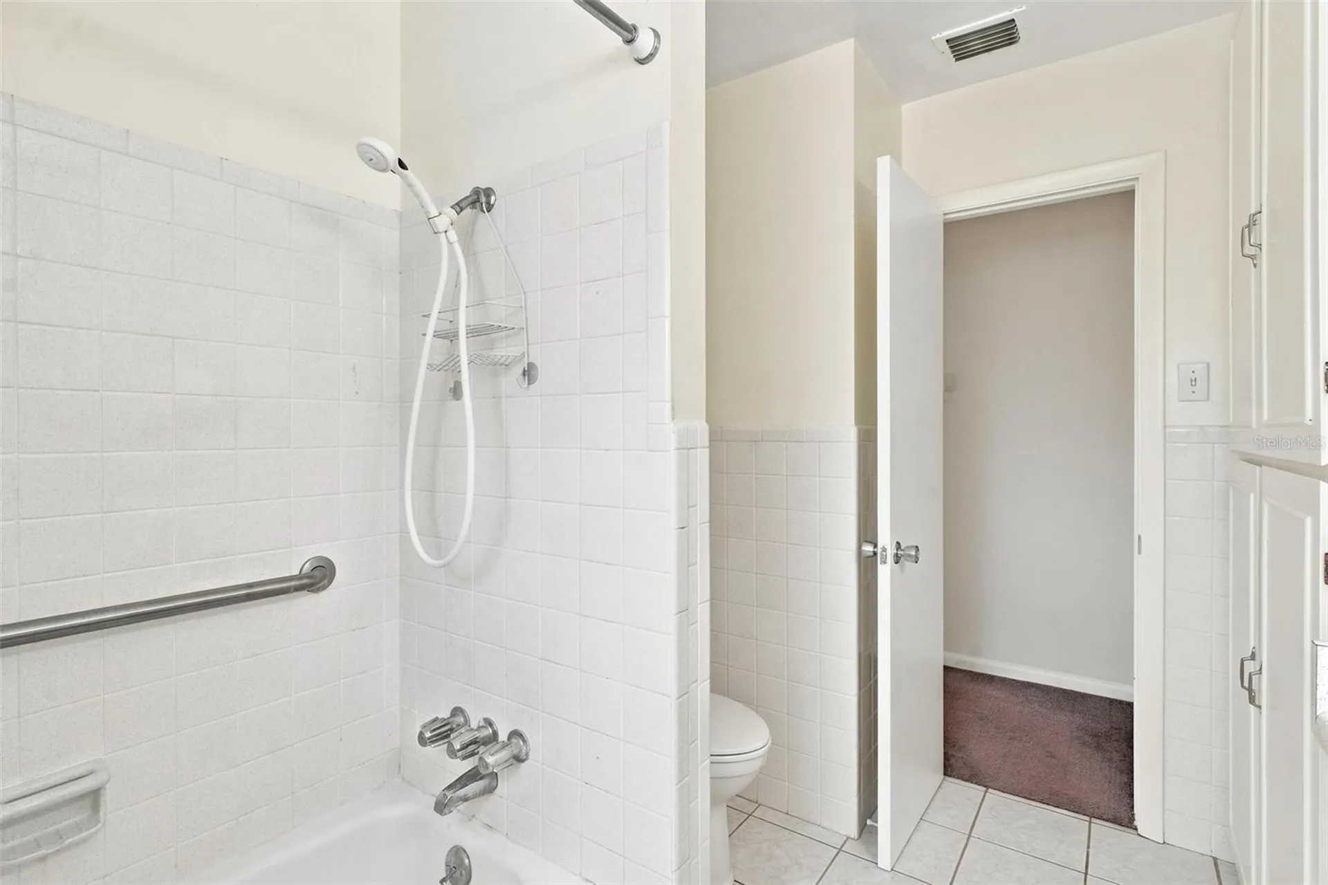 1631 Canal Court Tavares FL 32778