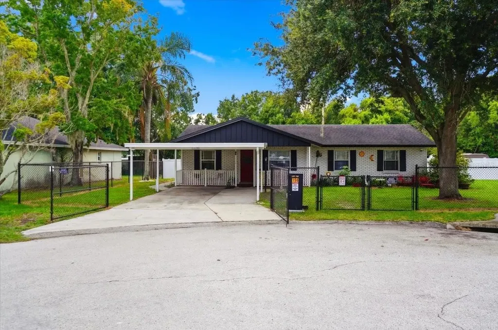 156 Manseau Drive Winter Haven FL 33880