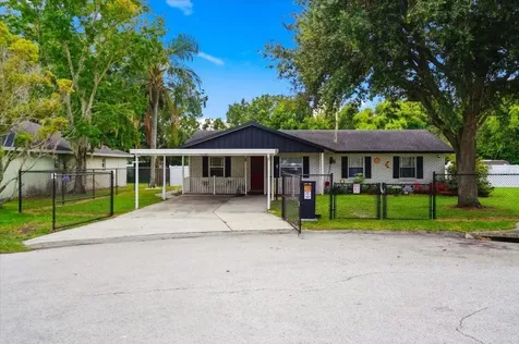 156 Manseau Drive Winter Haven FL 33880