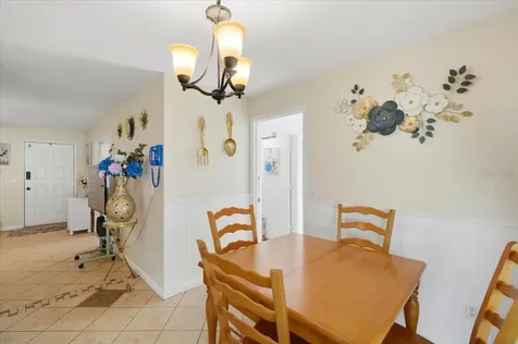 156 Manseau Drive Winter Haven FL 33880
