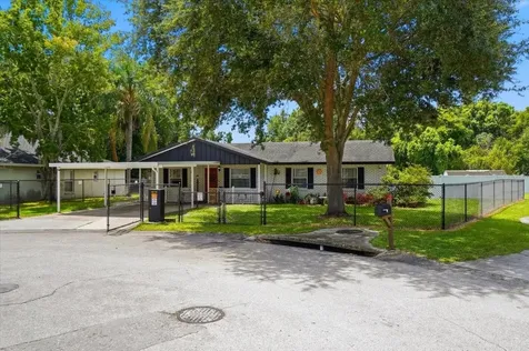 156 Manseau Drive Winter Haven FL 33880