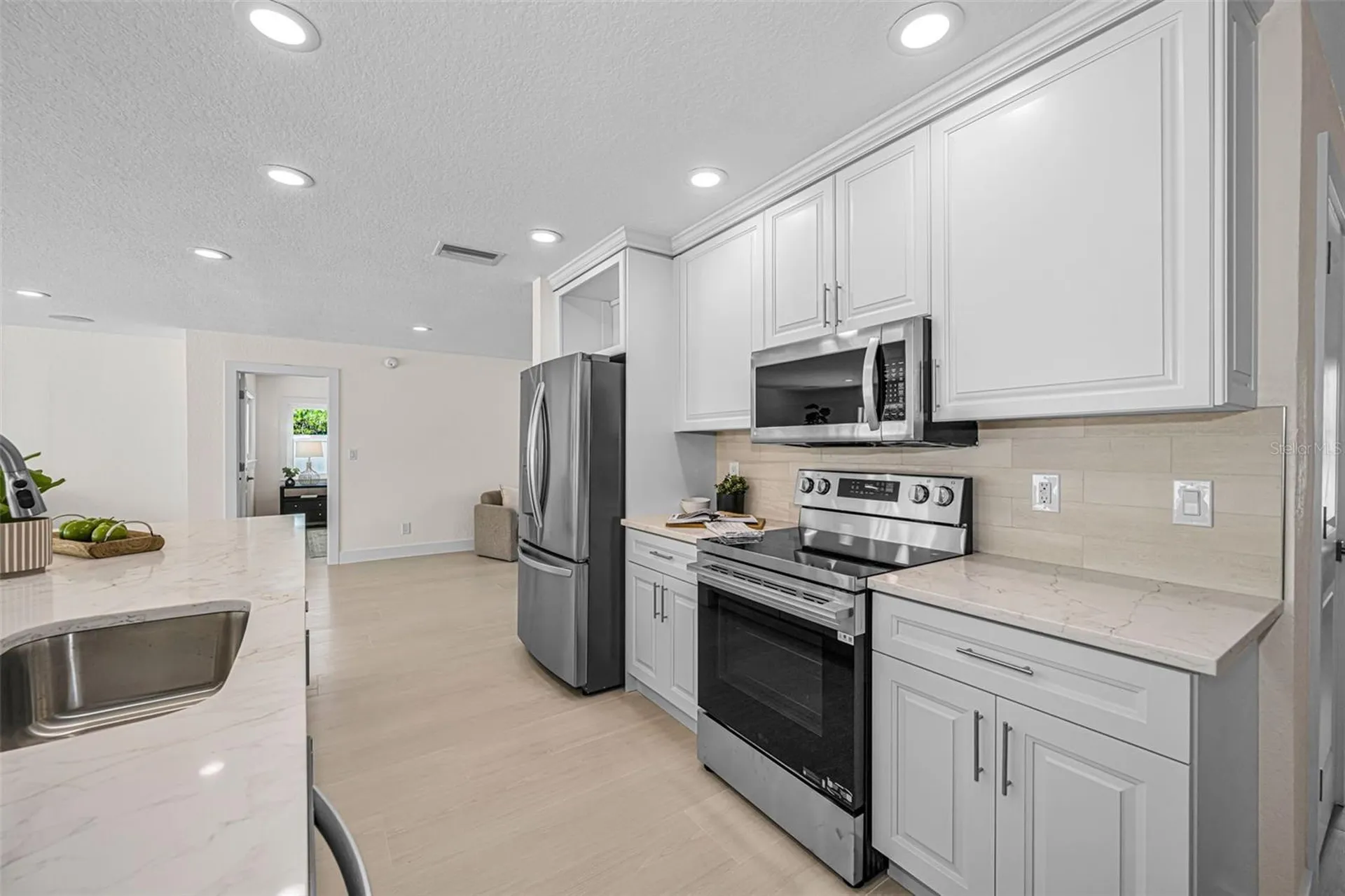 7901 10th Avenue S St Petersburg FL 33707