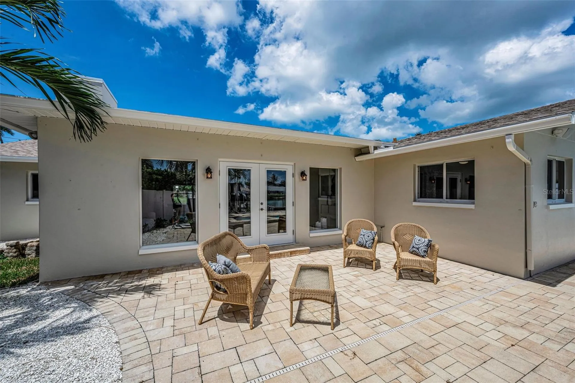 7901 10th Avenue S St Petersburg FL 33707