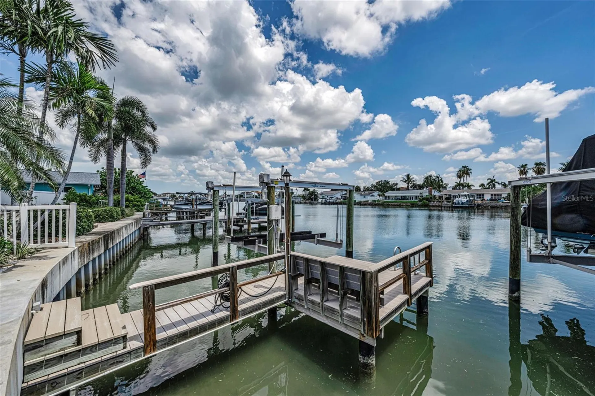 7901 10th Avenue S St Petersburg FL 33707