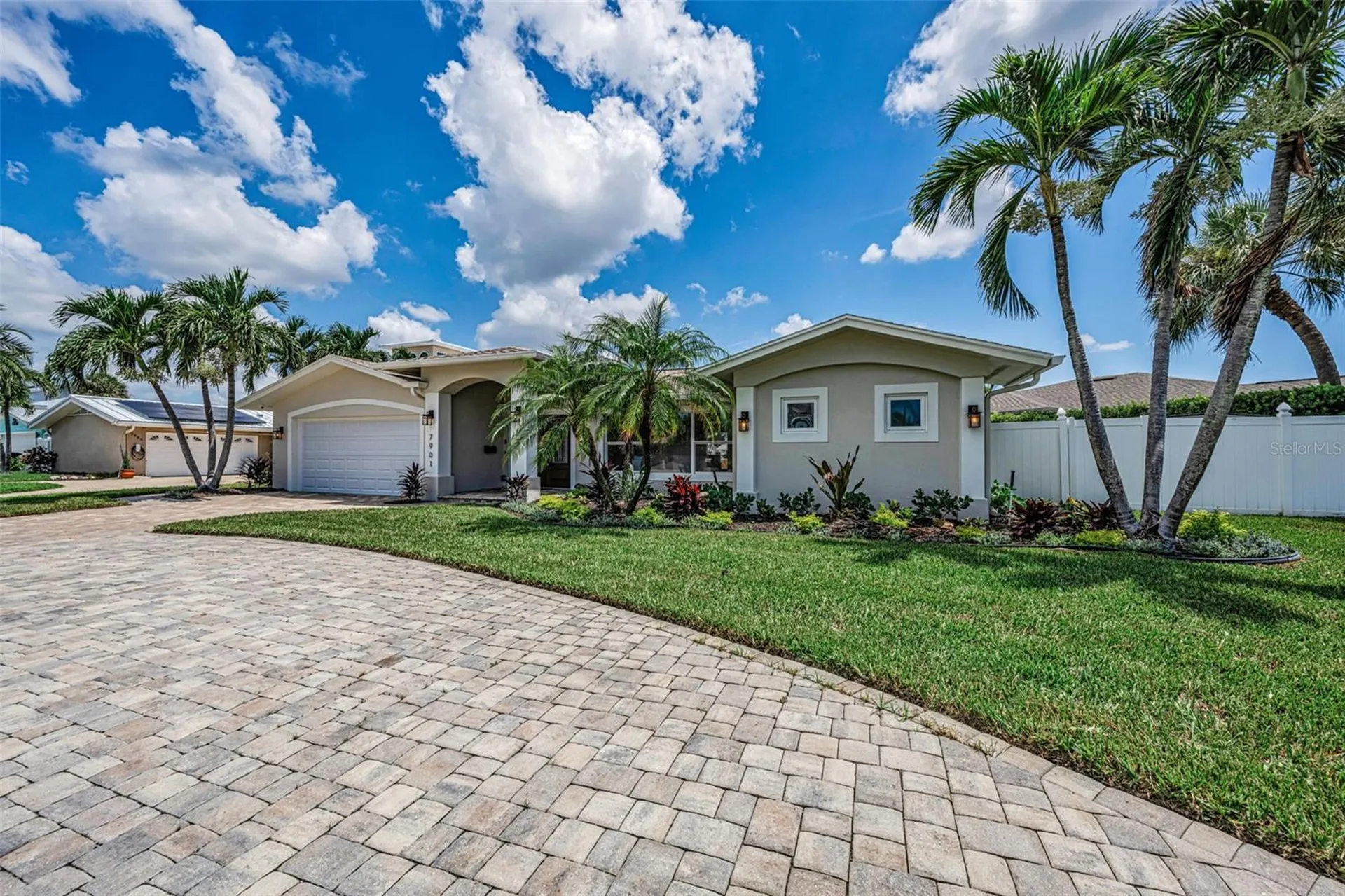 7901 10th Avenue S St Petersburg FL 33707