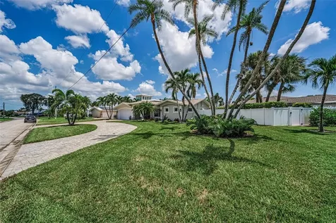 7901 10th Avenue S St Petersburg FL 33707