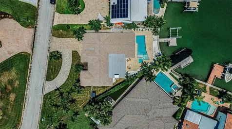 7901 10th Avenue S St Petersburg FL 33707