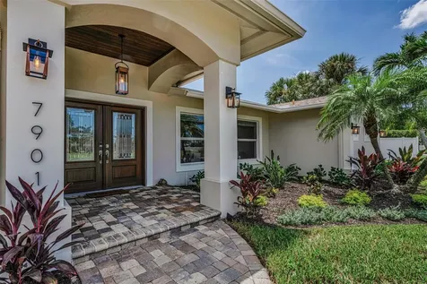 7901 10th Avenue S St Petersburg FL 33707